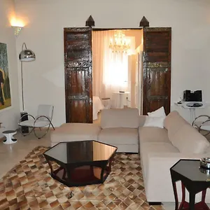 Guest house Maison Du Tresor ***